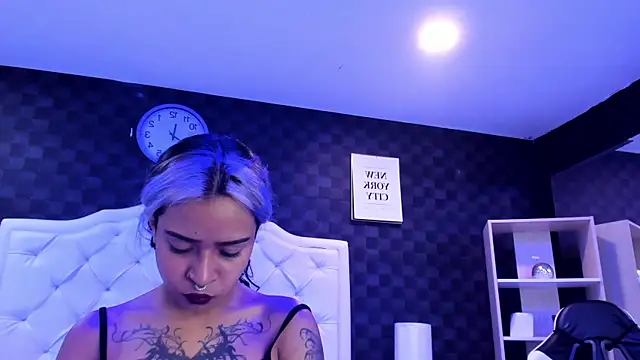 Snapshot of rave_connor chatting on December 2024 07:11:02 PM rave connor online show from December 2024 07:11:02 PM