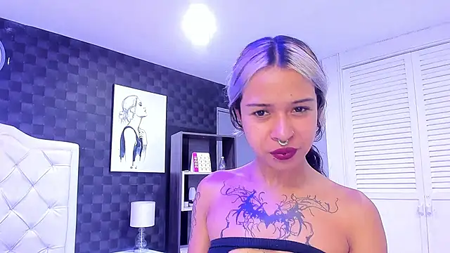 Snapshot of rave_connor chatting on December 2024 06:48:01 PM rave connor online show from December 2024 06:48:01 PM