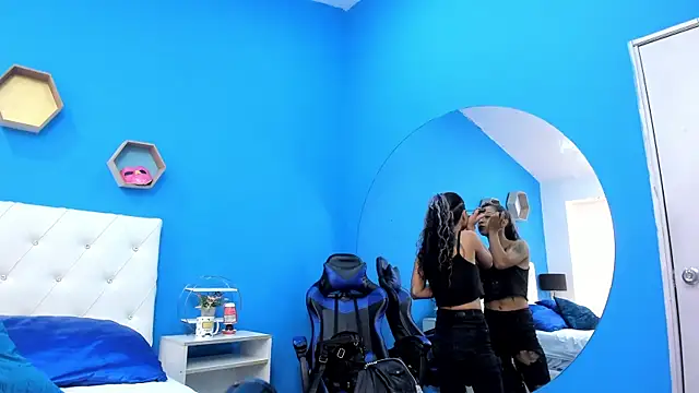 Snapshot of rave_connor chatting on February 2025 01:59:01 PM rave connor online show from February 2025 01:59:01 PM