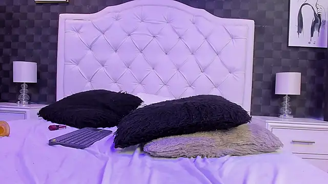 Snapshot of rave_connor chatting on February 2025 11:15:01 PM rave connor online show from February 2025 11:15:01 PM