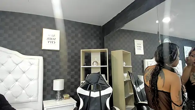 Snapshot of rave_connor chatting on March 2025 05:18:01 PM rave connor online show from March 2025 05:18:01 PM