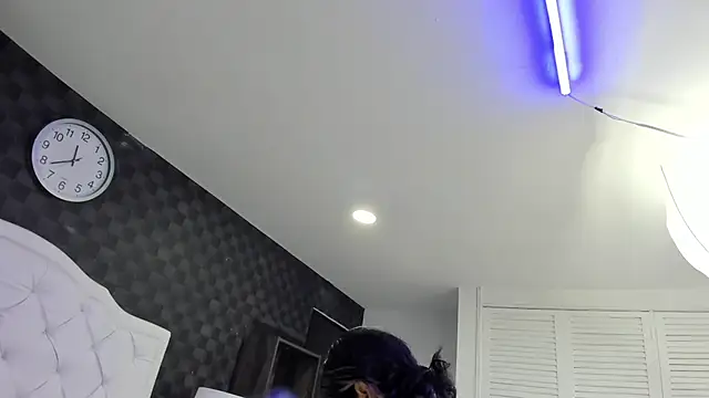 Snapshot of rave_connor chatting on September 2025 07:47:01 PM rave connor online show from September 2025 07:47:01 PM