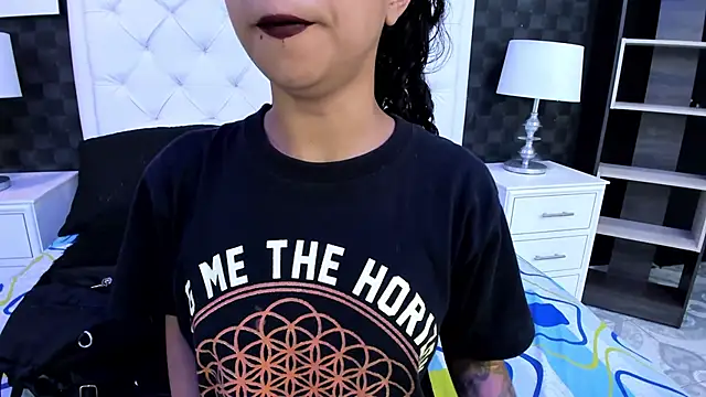 Snapshot of rave_connor chatting on September 2025 06:44:01 PM rave connor online show from September 2025 06:44:01 PM