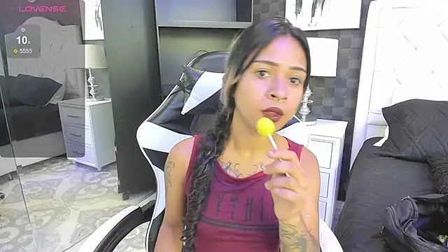 Snapshot of rave_connor chatting on September 2025 07:19:02 PM rave connor online show from September 2025 07:19:02 PM