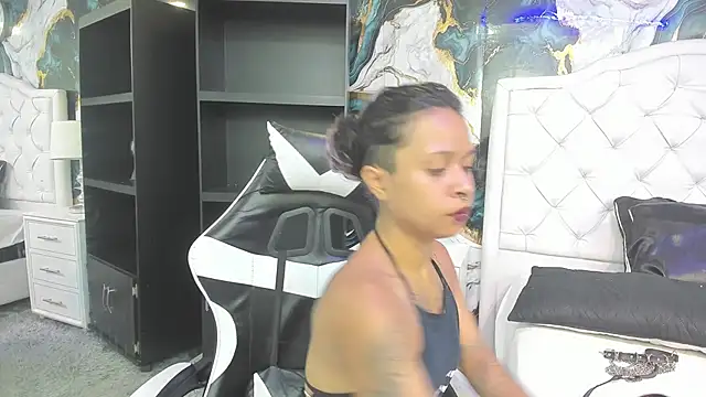 Snapshot of rave_connor chatting on November 2025 07:15:01 PM rave connor online show from November 2025 07:15:01 PM