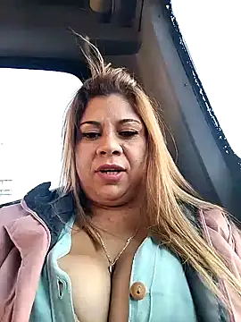 Laura-Hernandez online show from January 2025 10:15:02 PM