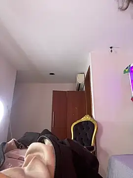 Stefyrossy online show from July 2026 01:52:02 PM