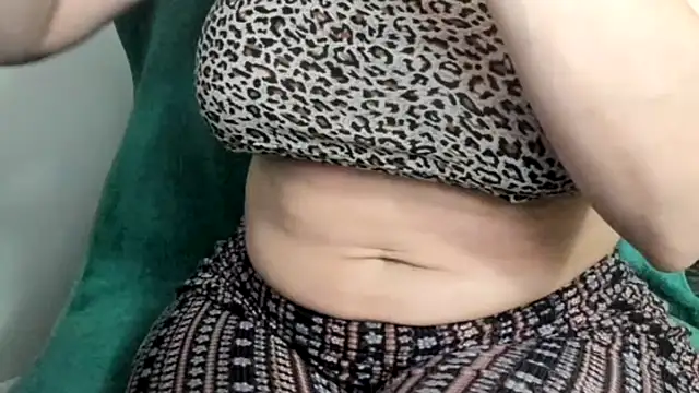 Snapshot of bigb00tyjudyyX chatting on May 2026 04:01:02 PM bigb00tyjudyyX online show from May 2026 04:01:02 PM