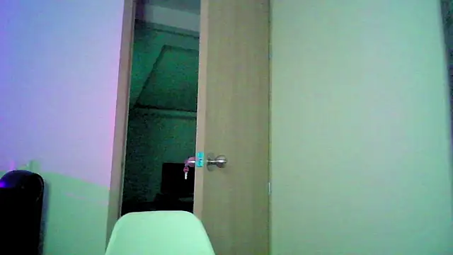 Kiri Cutee online show from September 2025 04:14:02 AM