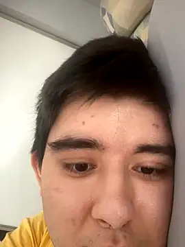 Snapshot of Yann_18 chatting on September 2025 06:02:01 PM Yann 18 online show from September 2025 06:02:01 PM