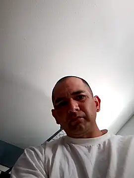 NewKing100 online show from February 2025 04:56:02 PM