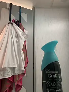 NewKing100 online show from November 2025 12:00:01 AM