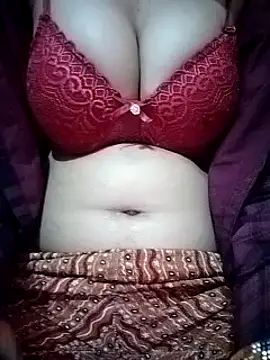 Shanvi Tyagi online show from February 2025 01:57:01 AM