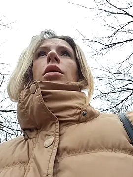 YourJuliena online show from December 2024 10:37:01 AM