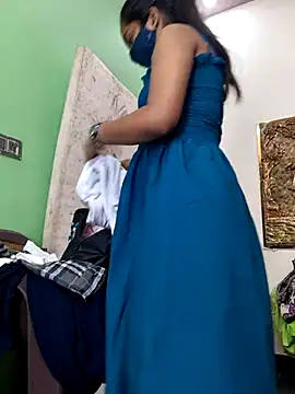 Snapshot of Ananya_34 chatting on November 2025 03:17:01 AM Ananya 34 online show from November 2025 03:17:01 AM