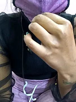 Snapshot of Ananya_34 chatting on November 2025 03:09:02 AM Ananya 34 online show from November 2025 03:09:02 AM