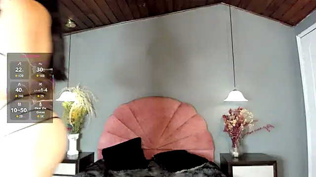 Snapshot of Alliemilky chatting on November 2025 03:39:02 AM Alliemilky online show from November 2025 03:39:02 AM