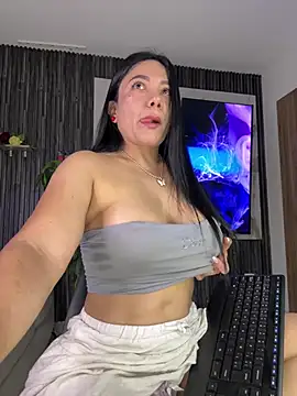 Abril10  online show from May 2026 03:39:02 PM