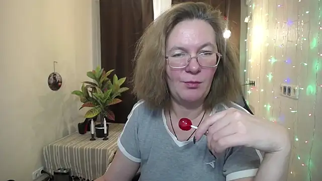 HolyMilfa online show from January 2025 10:34:02 AM