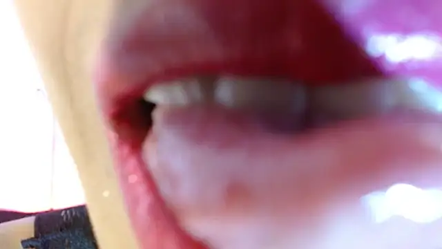 Snapshot of shantal_ray4 chatting on January 2025 11:39:02 AM shantal ray4 online show from January 2025 11:39:02 AM