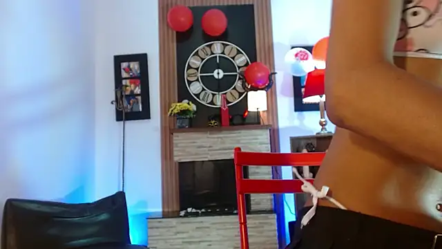 Snapshot of shantal_ray4 chatting on February 2025 11:42:02 AM shantal ray4 online show from February 2025 11:42:02 AM