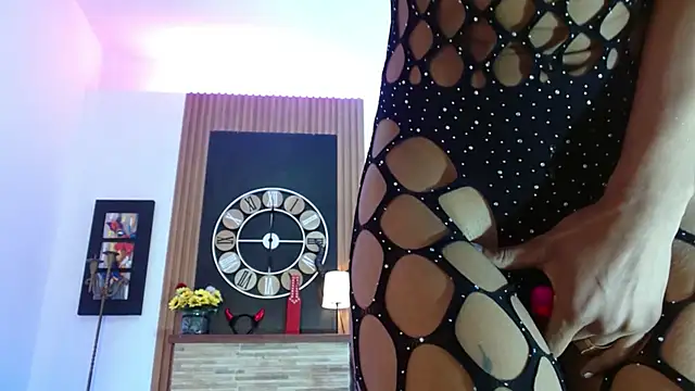 Snapshot of shantal_ray4 chatting on March 2025 12:01:02 PM shantal ray4 online show from March 2025 12:01:02 PM