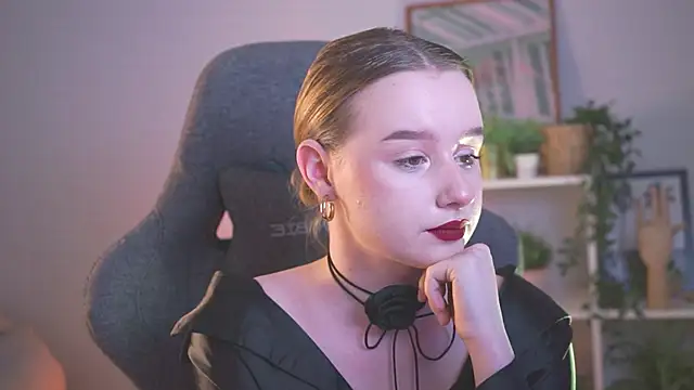 AdeleLoomis online show from December 2024 11:57:02 PM