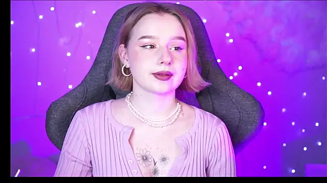 AdeleLoomis online show from January 2025 08:21:02 PM