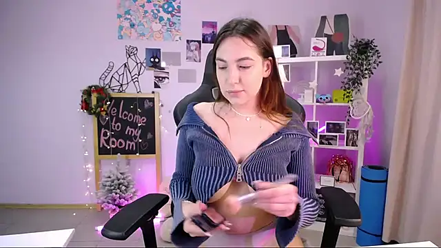 MelissaLovvv online show from February 2025 03:41:01 AM