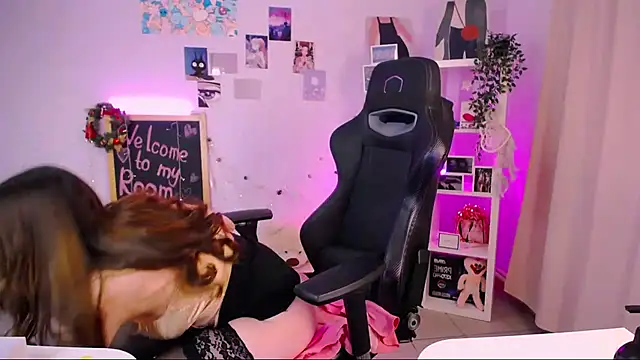 MelissaLovvv online show from February 2025 06:54:01 AM