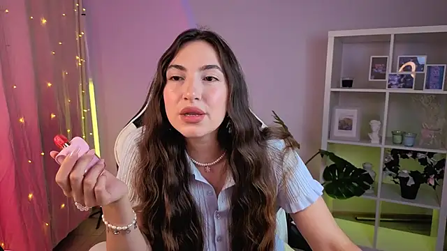MelissaLovvv online show from June 2026 10:21:01 AM