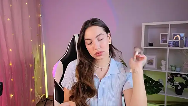 MelissaLovvv online show from July 2026 03:52:02 AM