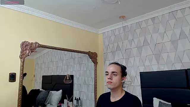 JustinePerry online show from February 2025 04:05:02 AM