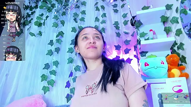 Snapshot of tokito_mitsuri chatting on December 2025 12:42:02 PM tokito mitsuri online show from December 2025 12:42:02 PM