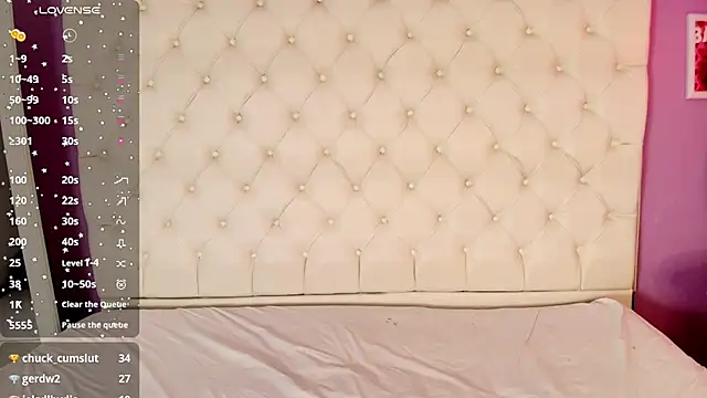 Snapshot of Trixiroy chatting on February 2025 02:37:01 AM Trixiroy online show from February 2025 02:37:01 AM