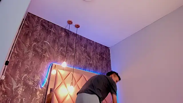 megan 100 online show from March 2025 07:04:02 PM