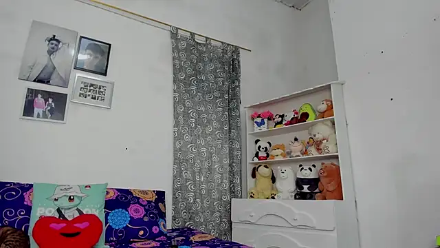 megan 100 online show from February 2026 04:47:02 PM