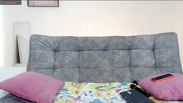 Mia fooxx  online show from February 2026 01:15:02 PM