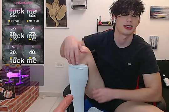 Angelo-cianuro- online show from January 2026 11:28:01 PM