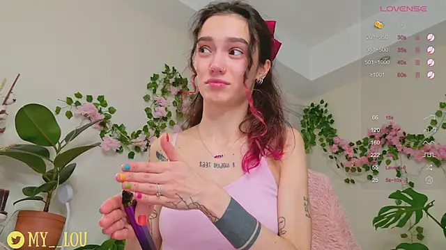 MyLou  online show from February 2025 04:00:02 PM