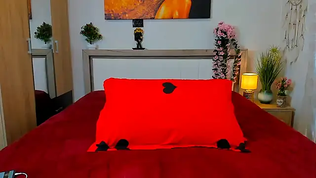 sweetangell69  online show from February 2026 06:22:01 AM