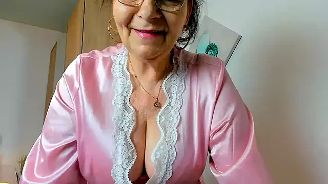 Snapshot of sweetangell69_ chatting on April 2026 02:09:01 AM sweetangell69 online show from April 2026 02:09:01 AM