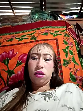 samy-blonde online show from October 2025 12:41:02 PM