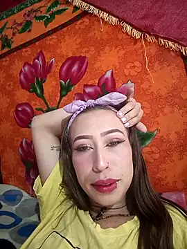 samy-blonde online show from May 2026 02:01:02 PM