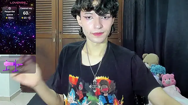 Snapshot of Bloody_lamb chatting on October 2025 05:36:02 PM Bloody lamb online show from October 2025 05:36:02 PM