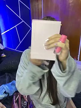 angel natural online show from February 2025 10:00:02 PM