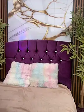 angel natural online show from September 2025 07:06:02 PM