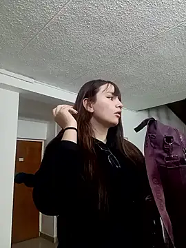 angel natural online show from October 2025 08:18:01 PM