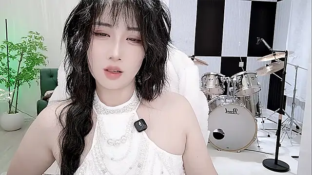 Snapshot of Vaness-a chatting on October 2025 02:59:01 PM Vaness-a online show from October 2025 02:59:01 PM