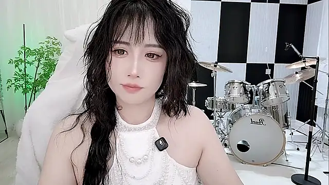 Snapshot of Vaness-a chatting on October 2025 08:09:02 PM Vaness-a online show from October 2025 08:09:02 PM